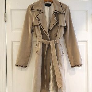 BCBGMaxAzria Tan Trench Coat with Brown Accents